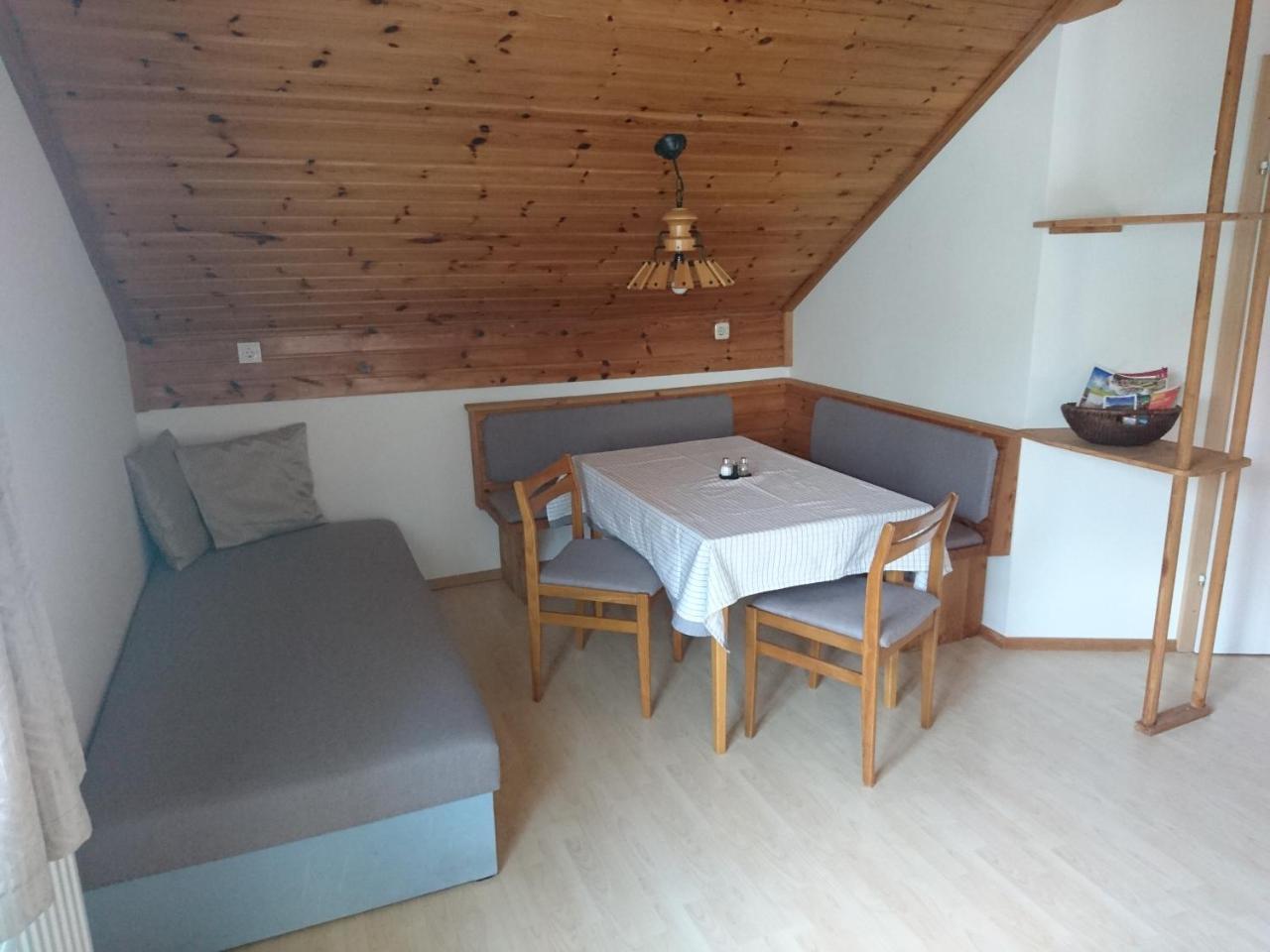 Berliner Ecke Hotell Mariazell Exteriör bild